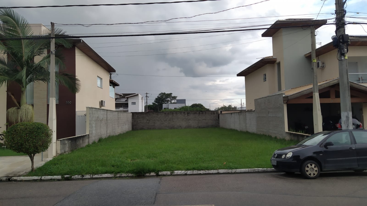 Terreno, 300 m² - Foto 1