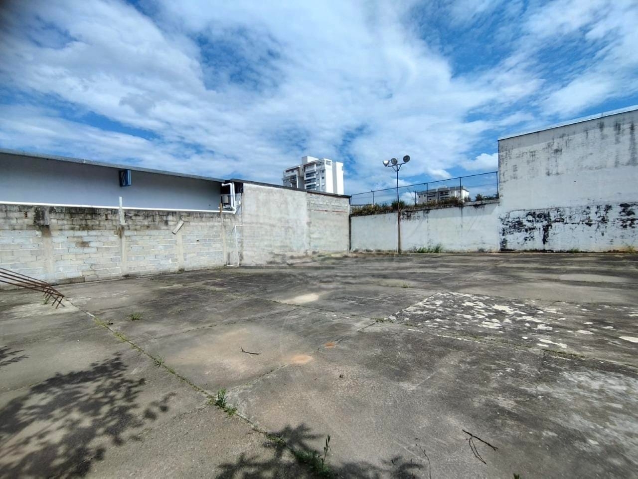 Terreno à venda, 440m² - Foto 1