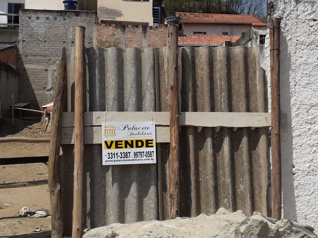 Terreno à venda, 250m² - Foto 1
