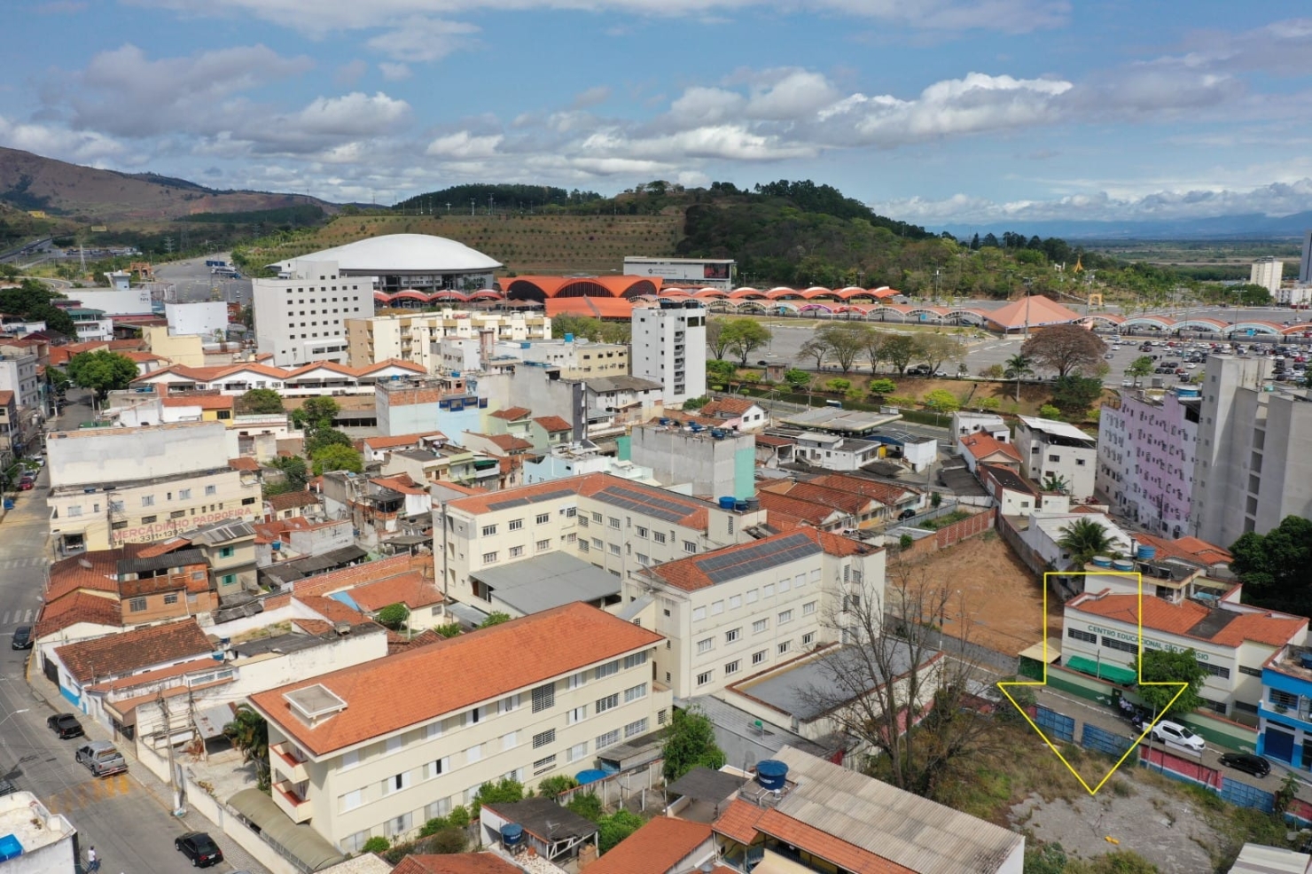 Terreno à venda com 17 quartos, 495m² - Foto 3