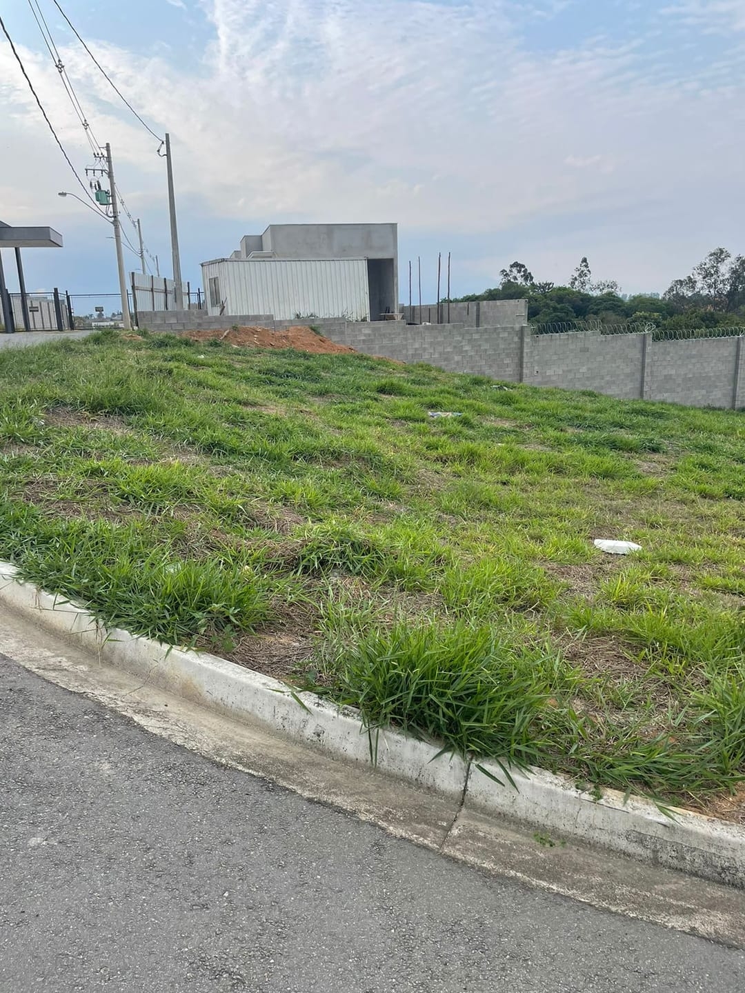 Terreno à venda, 225m² - Foto 1
