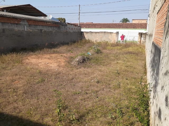 Terreno à venda, 250m² - Foto 2