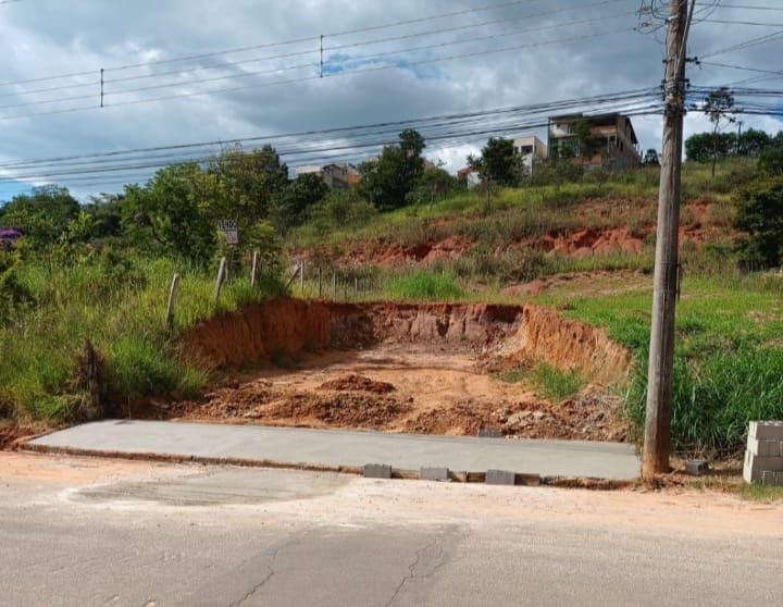 Terreno à venda, 432m² - Foto 1