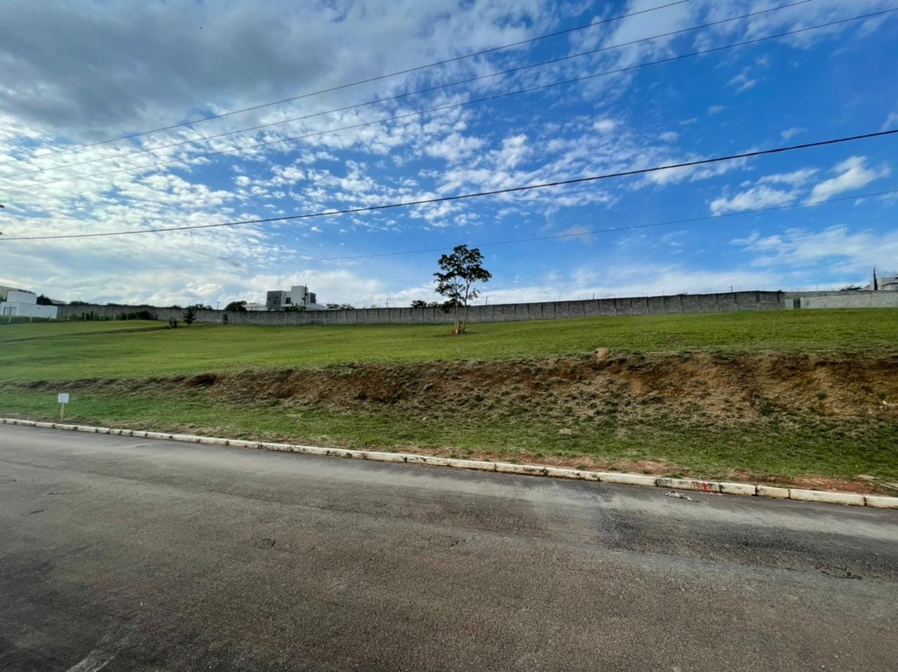 Terreno à venda, 2070m² - Foto 3