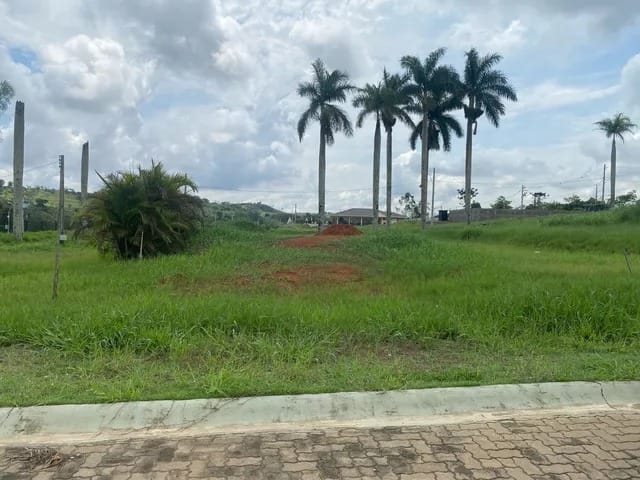 Terreno à venda, 360m² - Foto 1