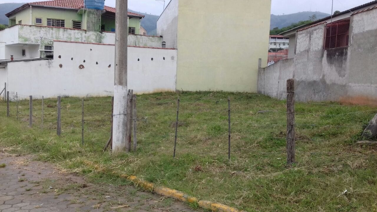 Terreno, 241 m² - Foto 2