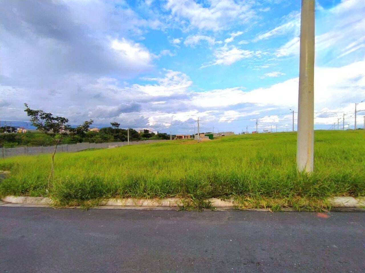 Terreno à venda, 175m² - Foto 1