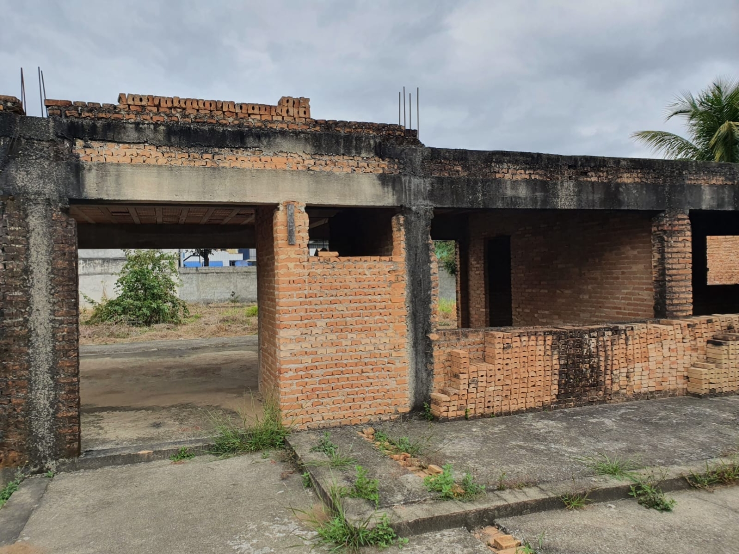 Terreno à venda, 720m² - Foto 1