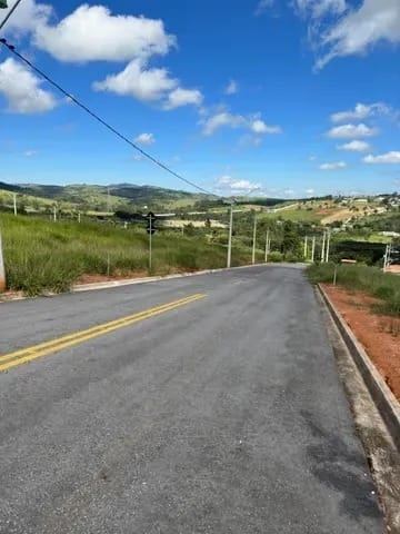 Terreno à venda, 250m² - Foto 1