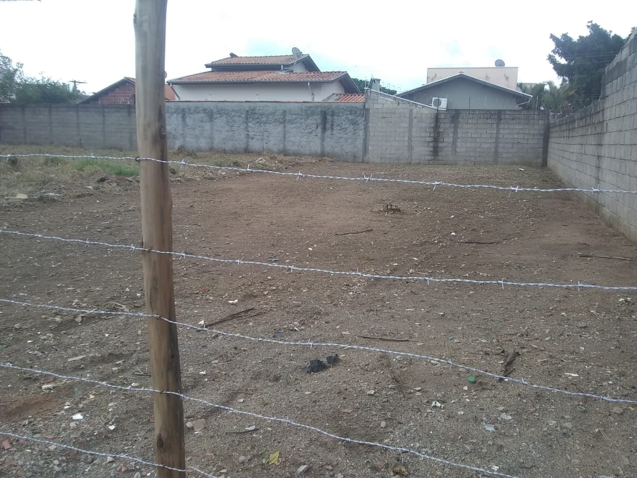 Terreno, 254 m² - Foto 1