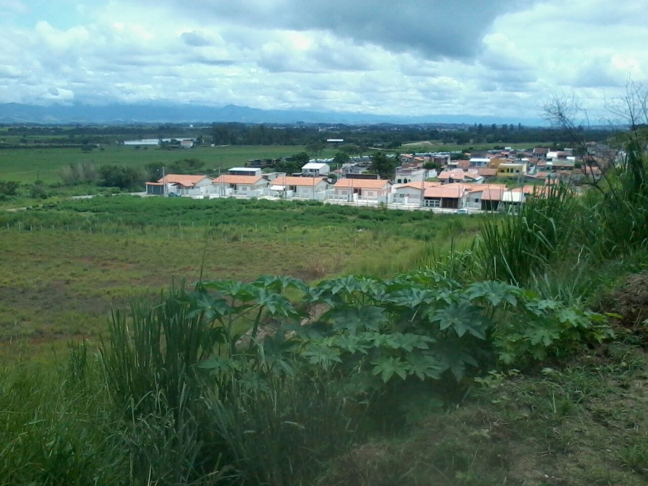 Terreno à venda, 185m² - Foto 1