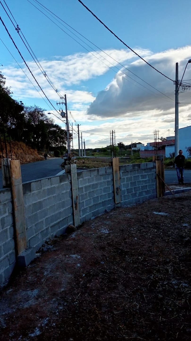 Terreno à venda, 212m² - Foto 7