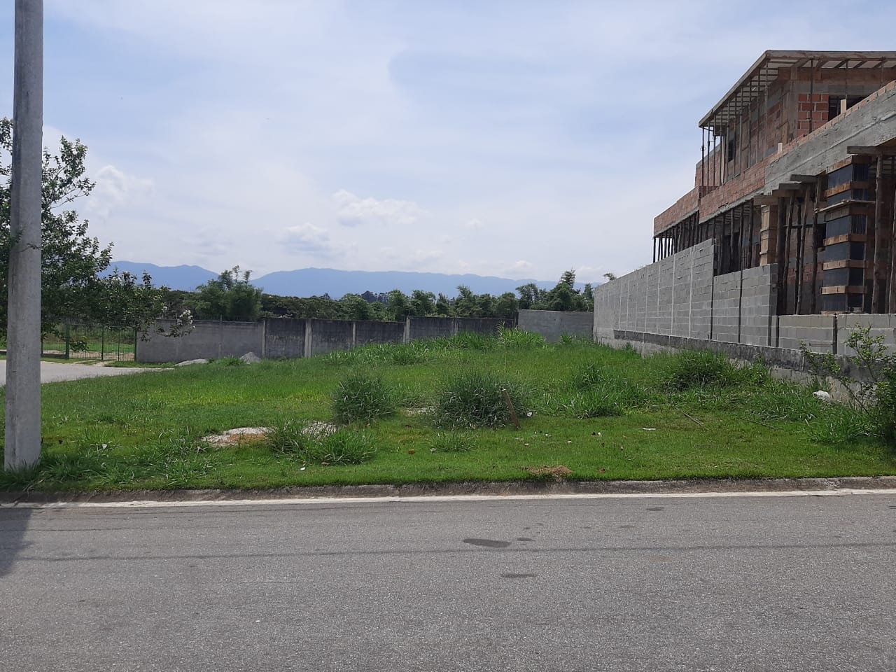 Terreno à venda, 359m² - Foto 1