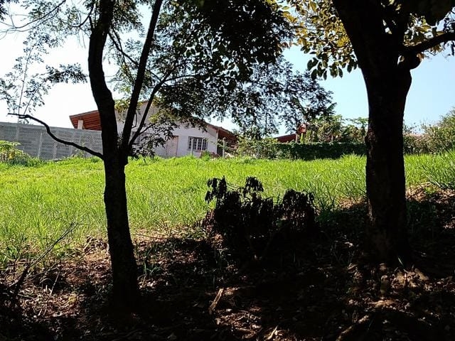 Terreno à venda, 1400m² - Foto 1
