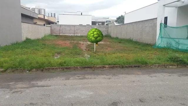 Terreno, 300 m² - Foto 1