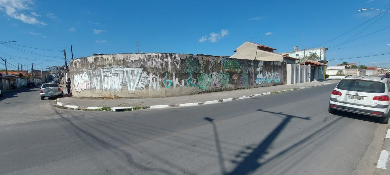 Terreno à venda, 255m² - Foto 1