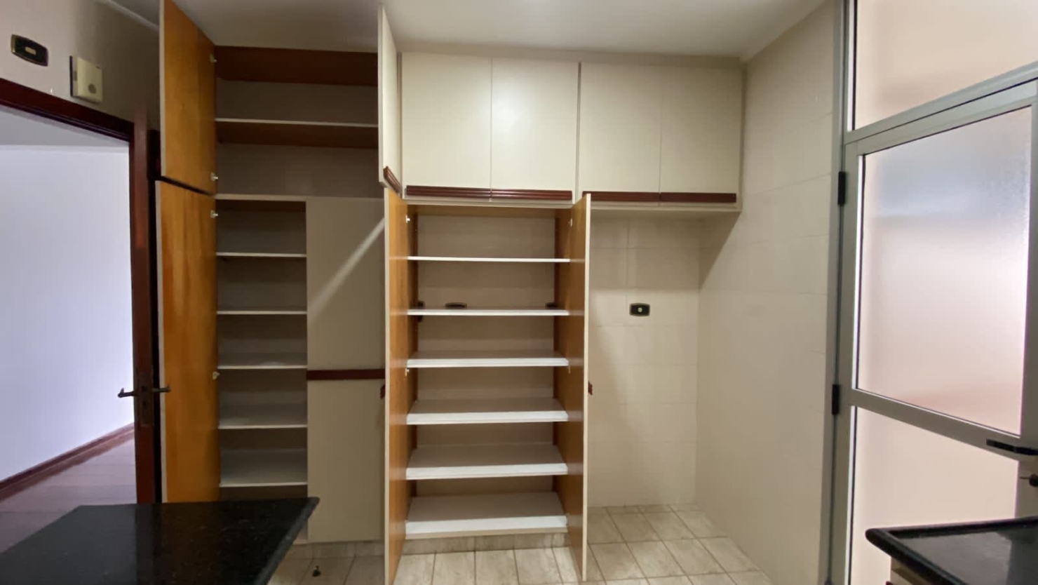 Apartamento à venda com 3 quartos, 130m² - Foto 8