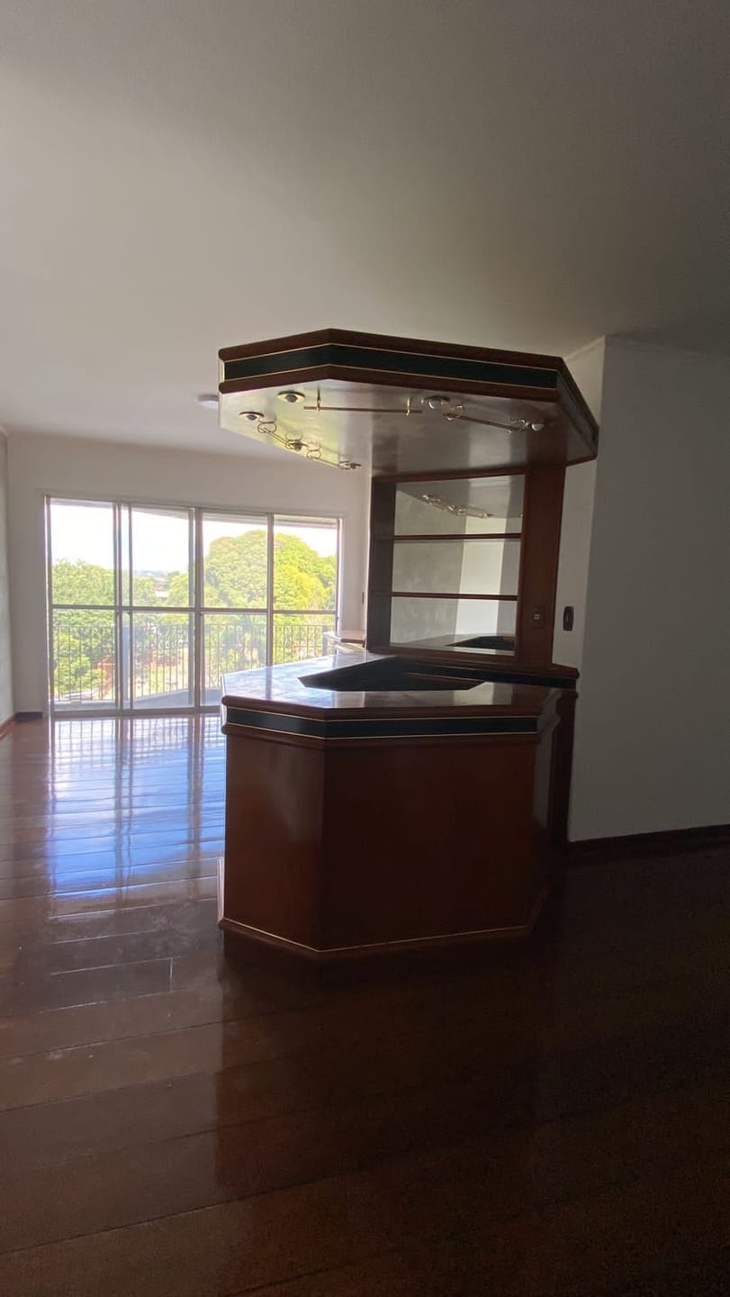 Apartamento à venda com 3 quartos, 130m² - Foto 16