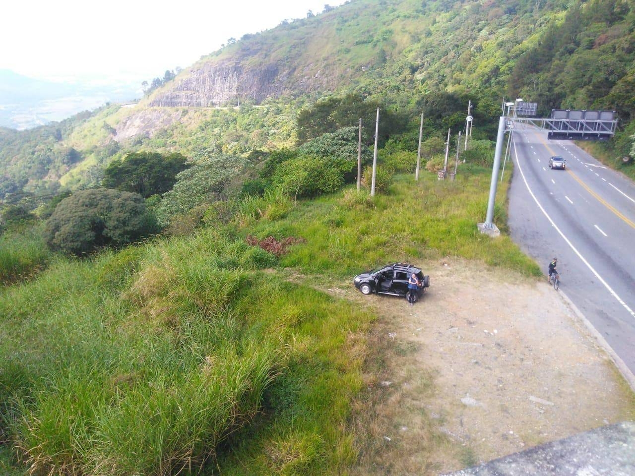 Terreno à venda, 1300m² - Foto 12
