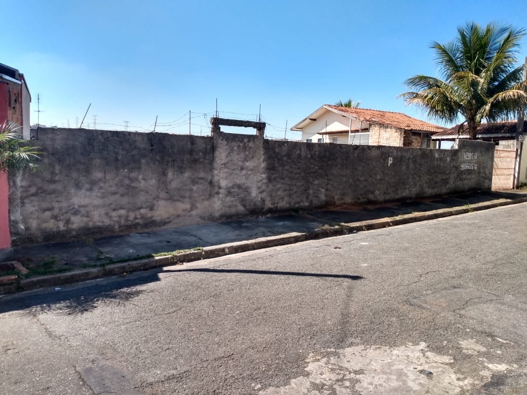 Terreno à venda, 500m² - Foto 1