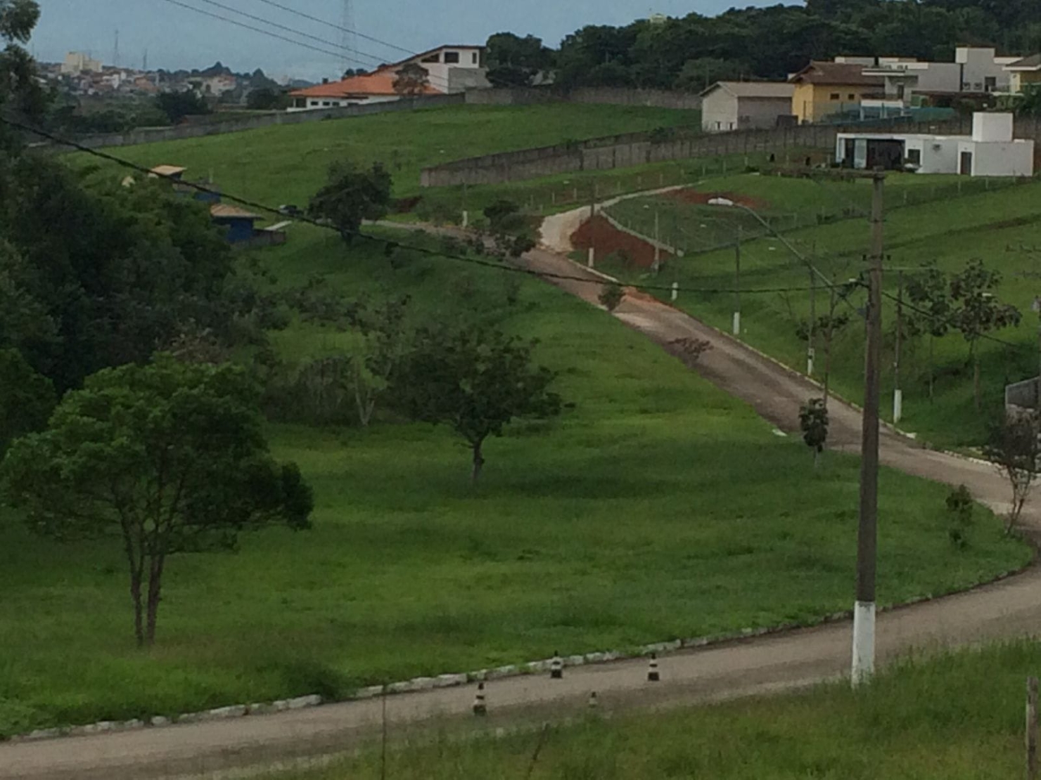 Terreno à venda, 2025m² - Foto 1