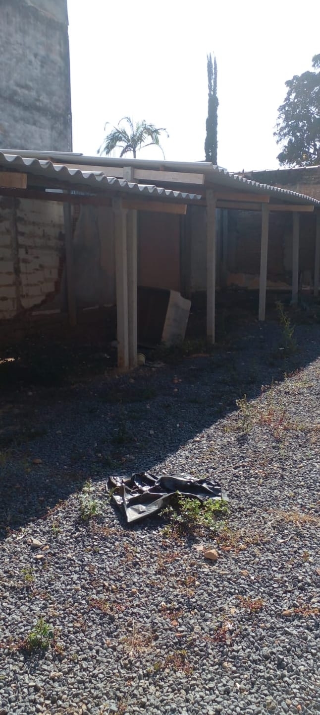 Terreno à venda, 600m² - Foto 2