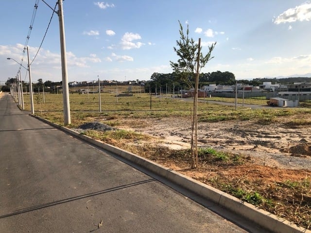 Terreno à venda, 299m² - Foto 1
