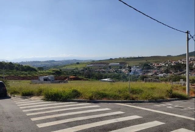 Terreno à venda, 301m² - Foto 1