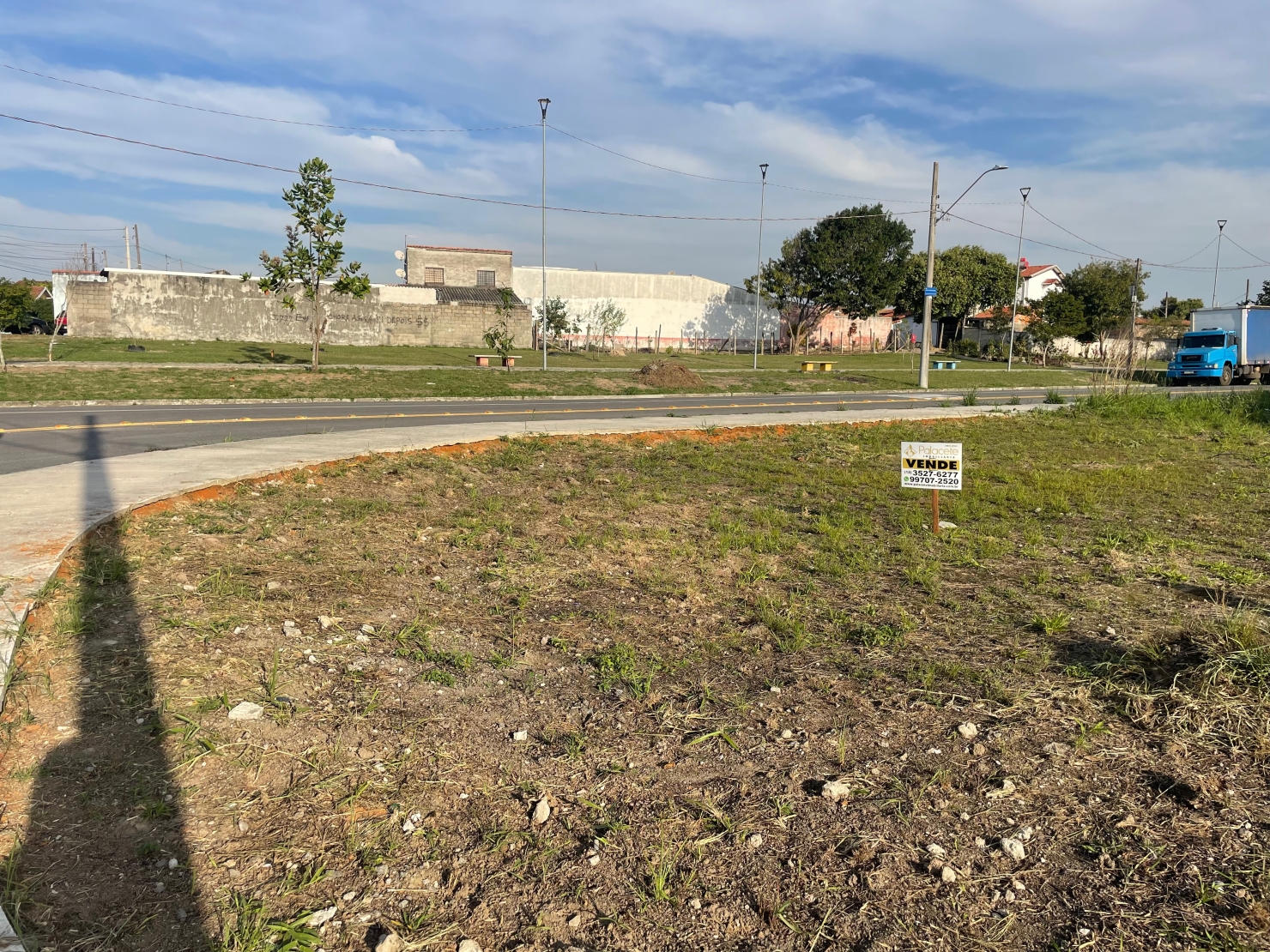 Terreno à venda, 356m² - Foto 1