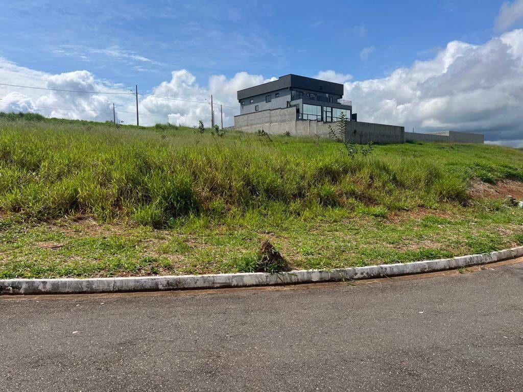 Terreno, 587 m² - Foto 1