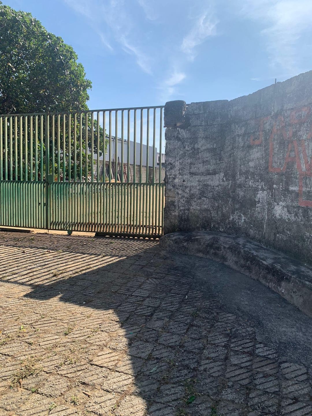 Terreno à venda, 1000m² - Foto 9