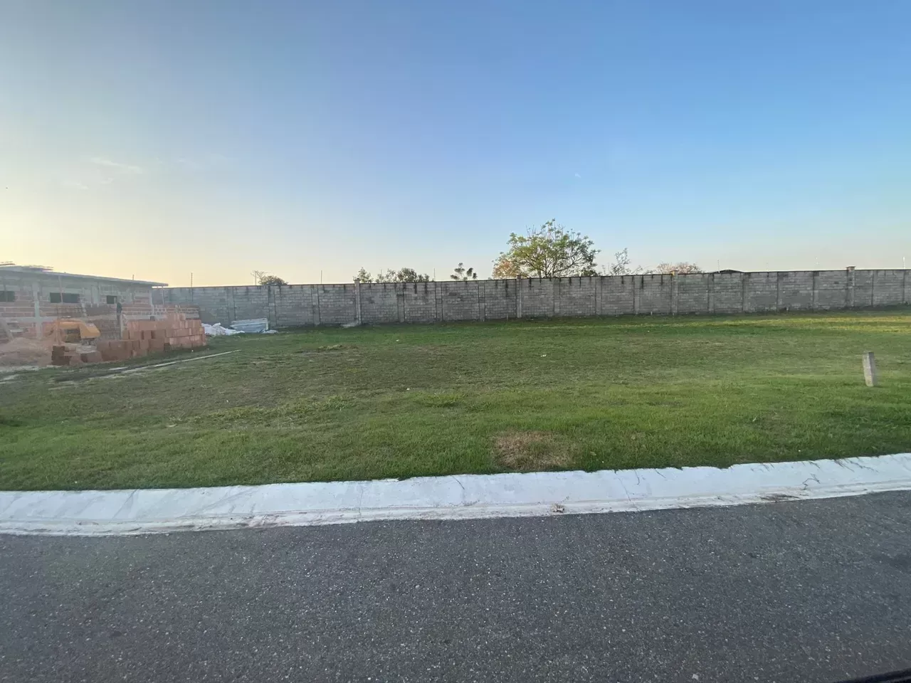 Terreno, 253 m² - Foto 1