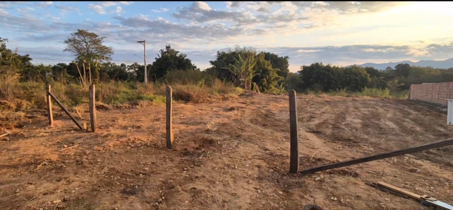 Terreno à venda, 600m² - Foto 2