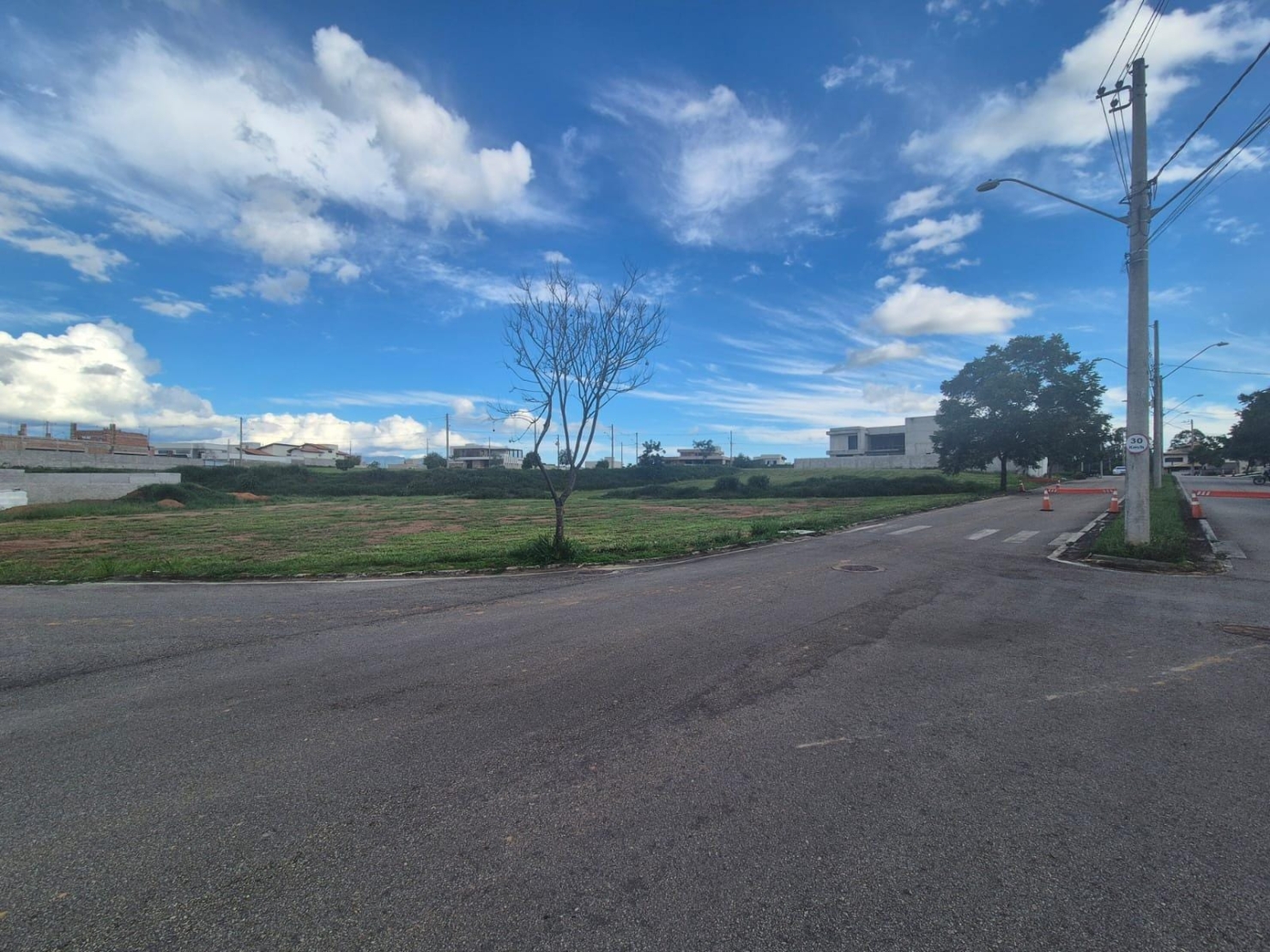 Terreno à venda, 865m² - Foto 6
