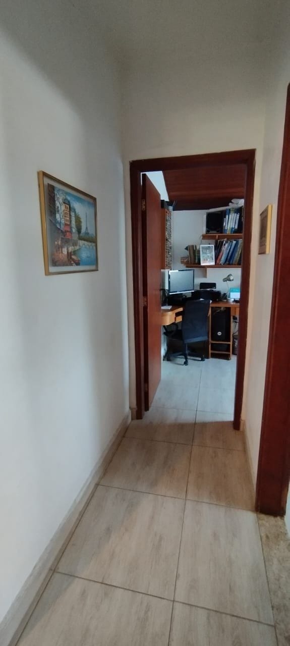 Casa de Condomínio à venda com 4 quartos, 320m² - Foto 10