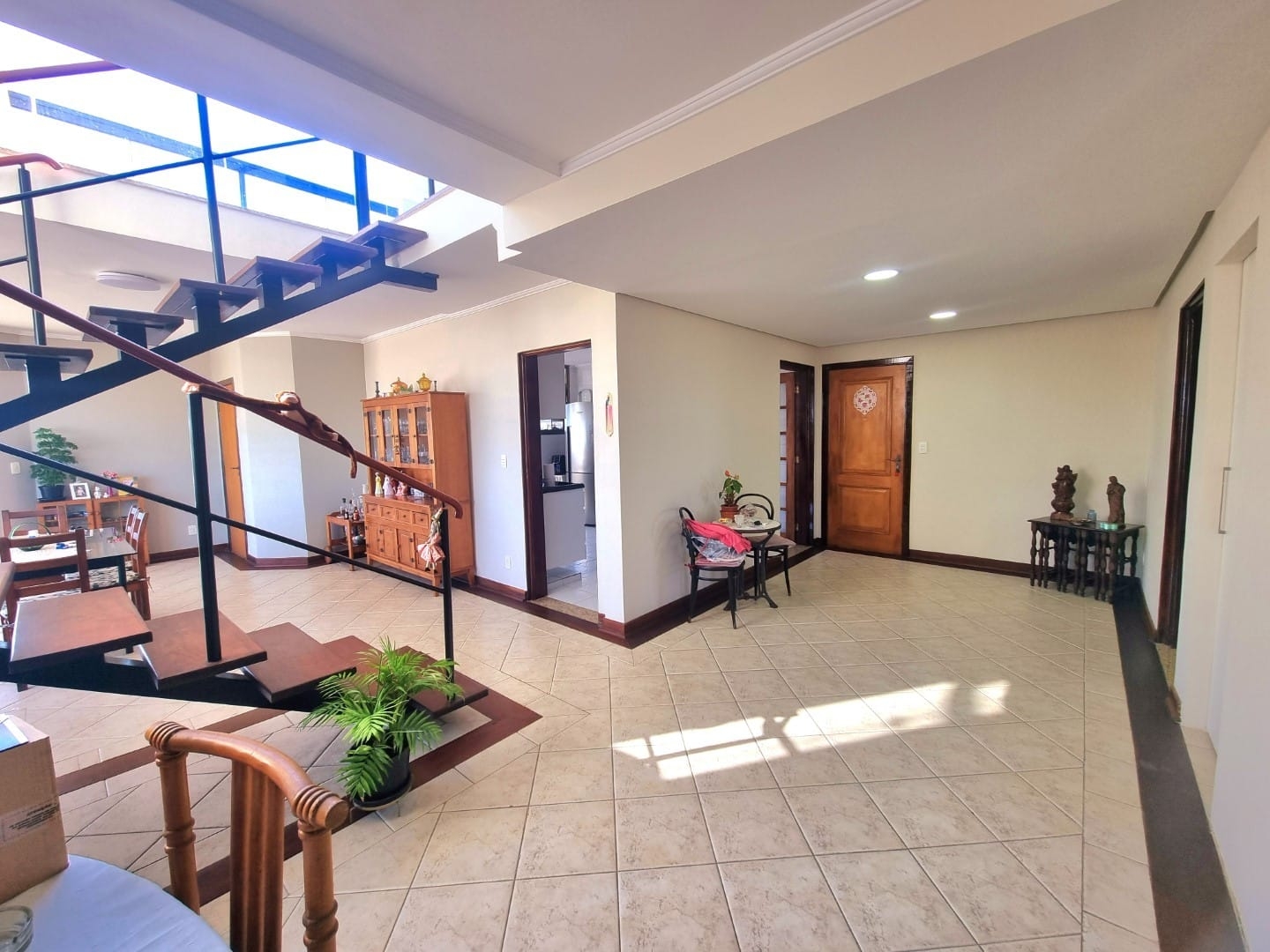 Apartamento à venda e aluguel com 3 quartos, 270m² - Foto 5