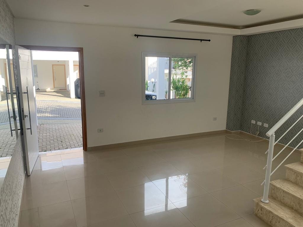 Casa de Condomínio à venda com 3 quartos, 119m² - Foto 3