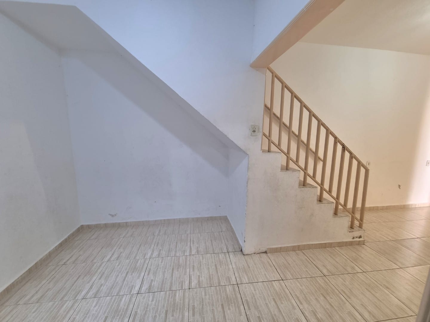 Sobrado à venda com 2 quartos, 224m² - Foto 4