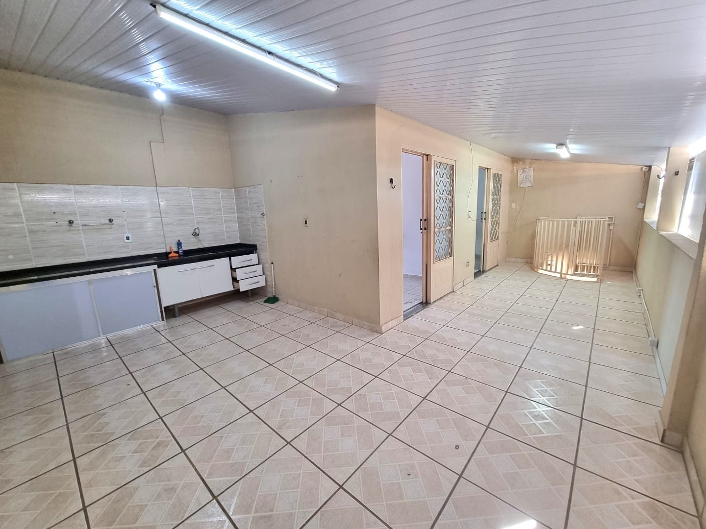 Sobrado à venda com 2 quartos, 224m² - Foto 12