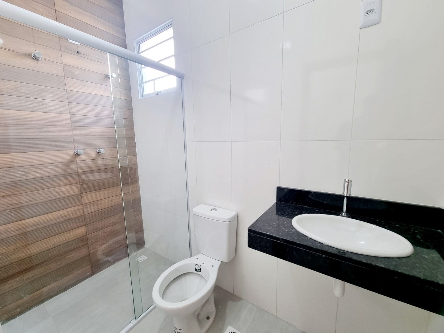 Casa à venda com 3 quartos, 98m² - Foto 8