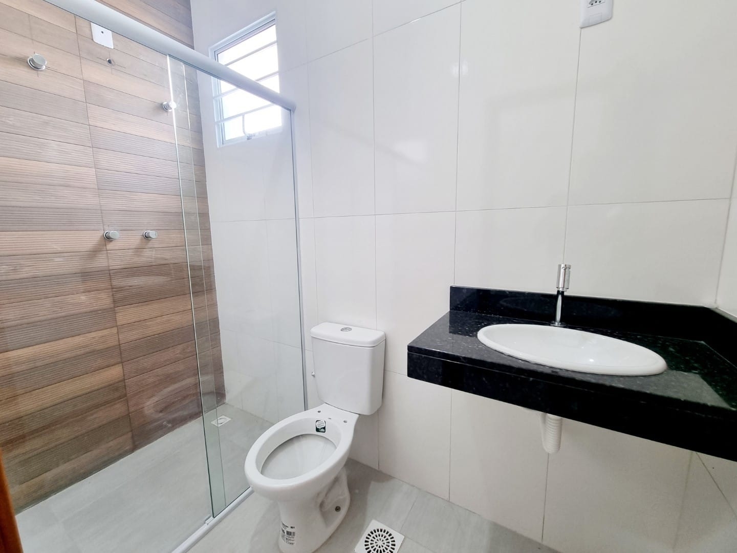 Casa à venda com 3 quartos, 98m² - Foto 13