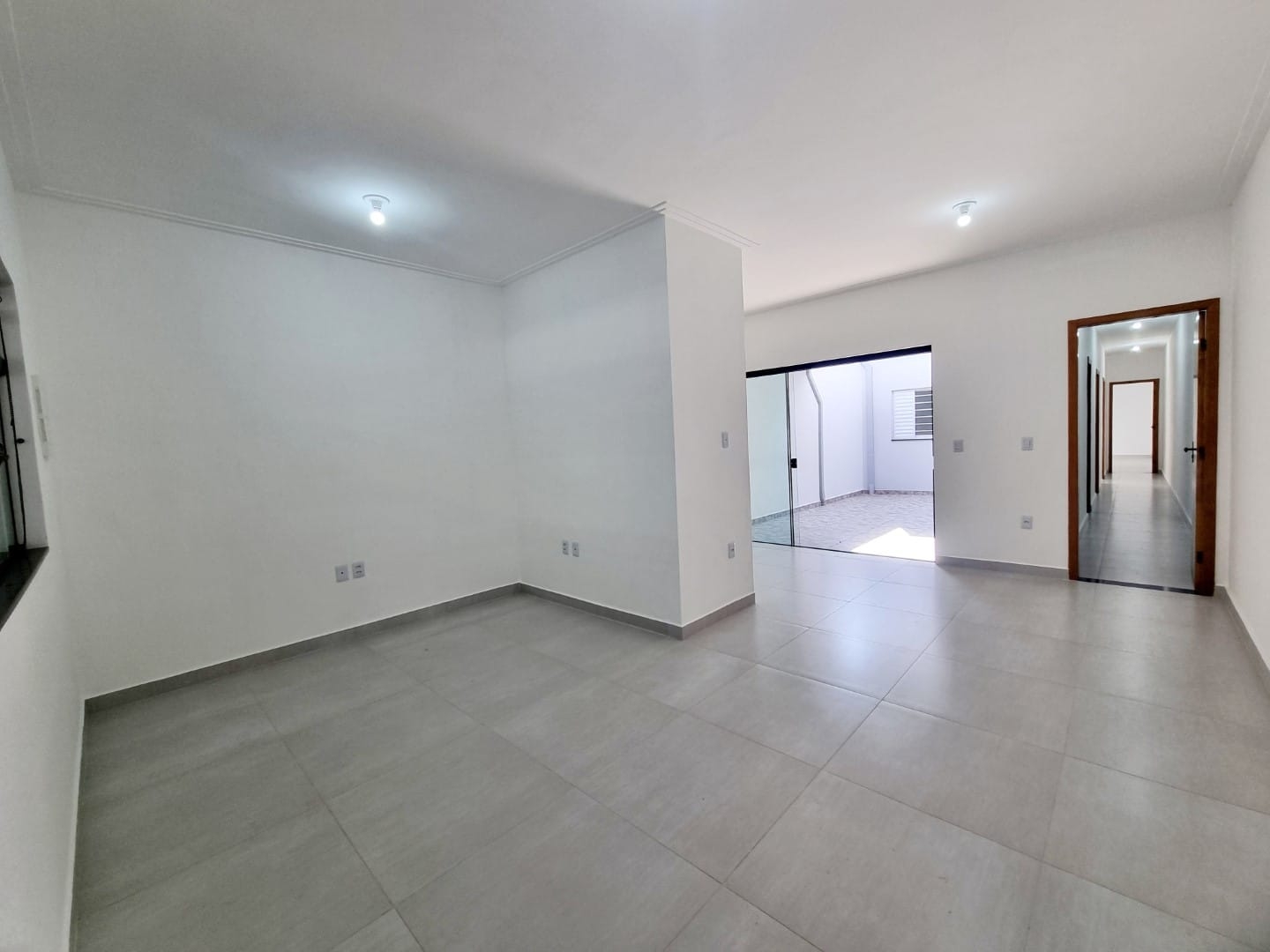 Casa à venda com 3 quartos, 98m² - Foto 15