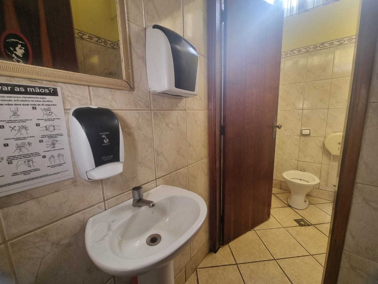 Depósito-Galpão-Armazém à venda e aluguel, 245m² - Foto 6