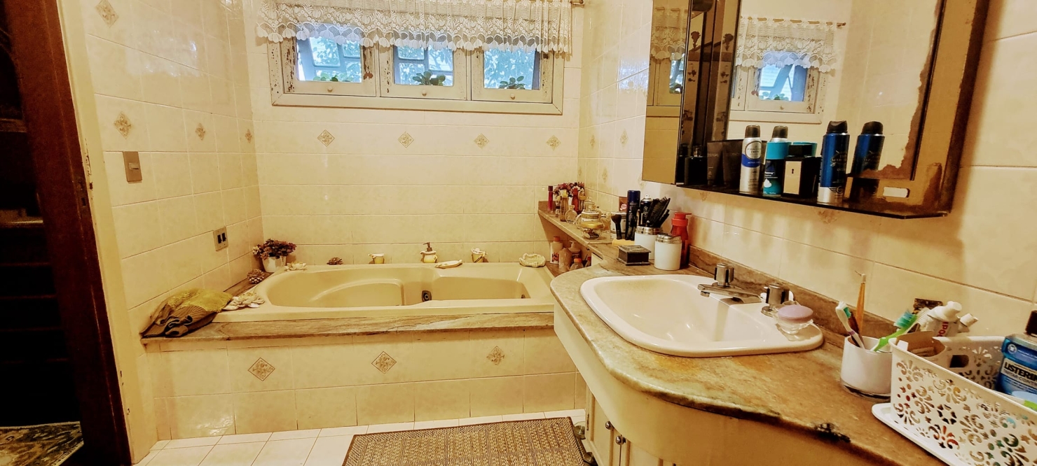Casa de Condomínio à venda com 4 quartos, 380m² - Foto 34