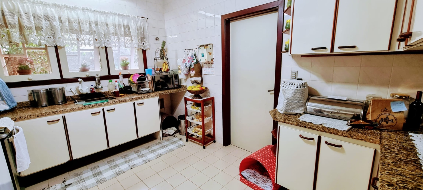 Casa de Condomínio à venda com 4 quartos, 380m² - Foto 48