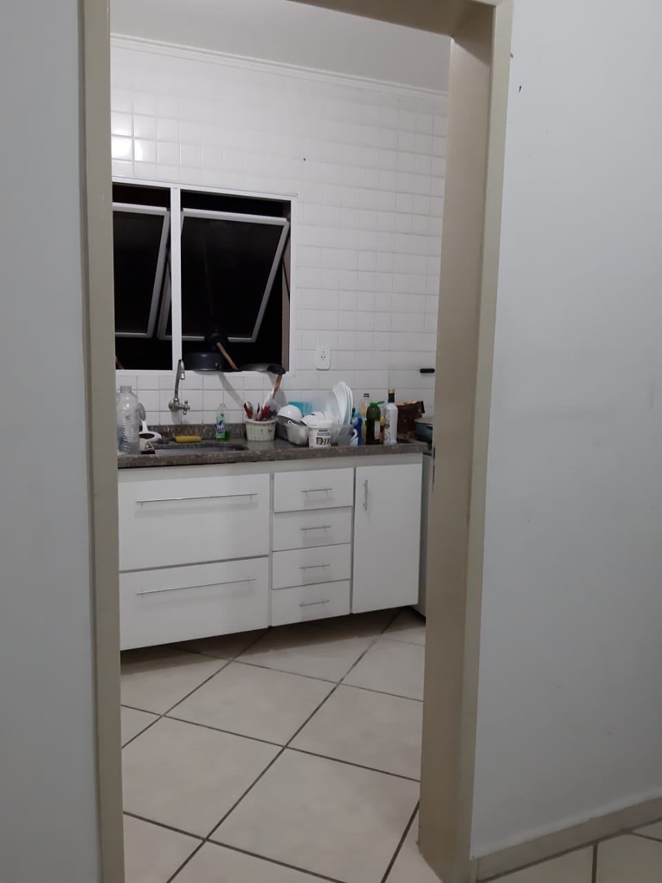 Apartamento à venda com 3 quartos, 70m² - Foto 4