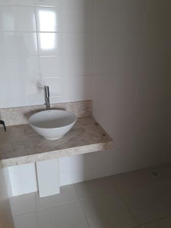 Apartamento à venda com 2 quartos, 72m² - Foto 20