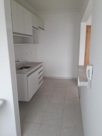 Apartamento à venda com 2 quartos, 72m² - Foto 10