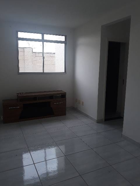 Apartamento à venda com 2 quartos, 47m² - Foto 2