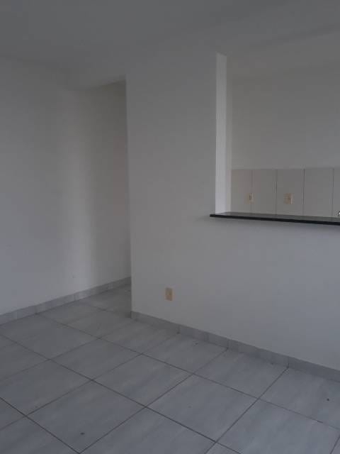 Apartamento à venda com 2 quartos, 47m² - Foto 3